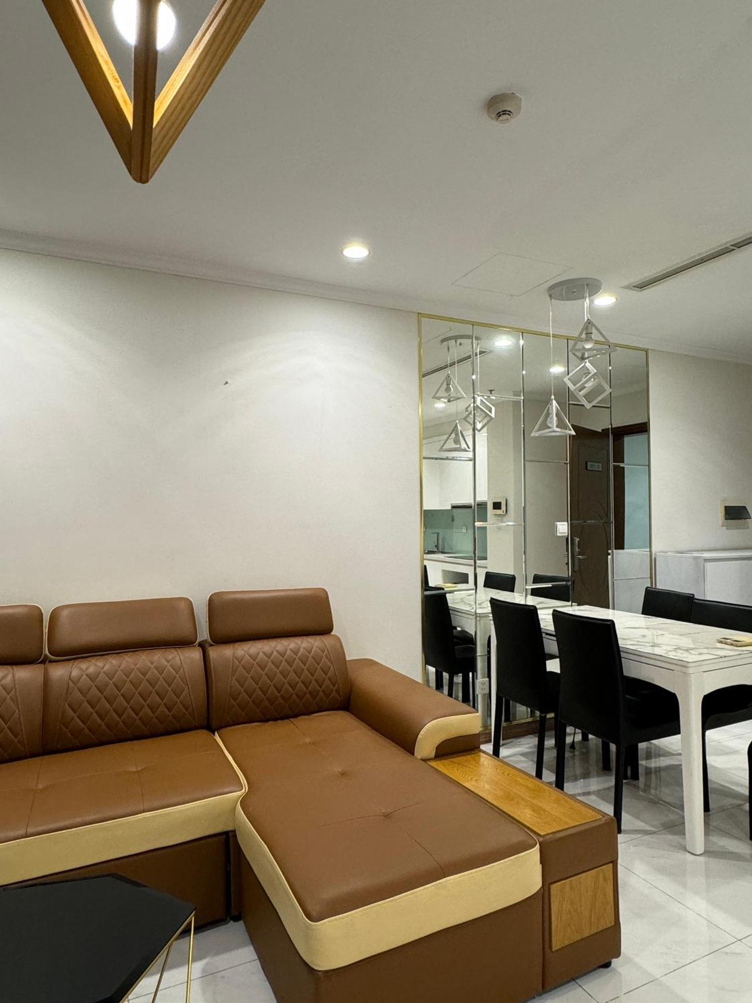 Vinhomes Apartments Serviced Ho Chi Minh City Exterior photo